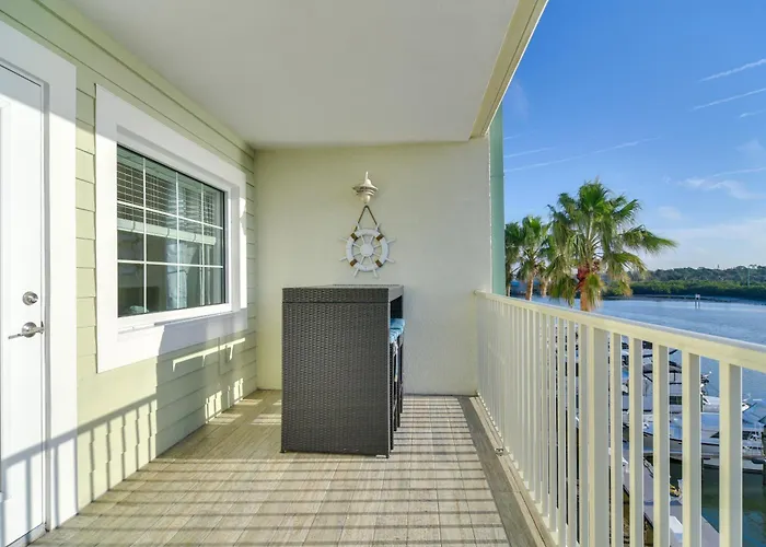 Holiday home Waterfront W/ Water Park, Walk To The Beach! Clearwater Beach