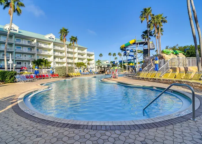 Holiday home Waterfront W/ Water Park, Walk To The Beach!