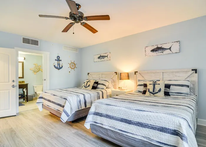 Holiday home Waterfront W/ Water Park, Walk To The Beach! *