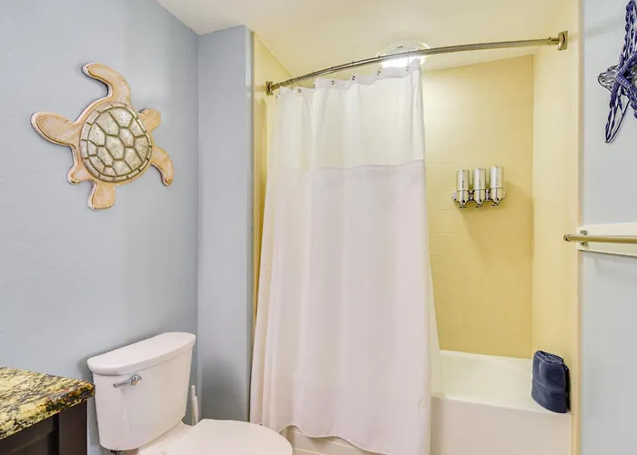 Waterfront W/ Water Park, Walk To The Beach! Clearwater Beach