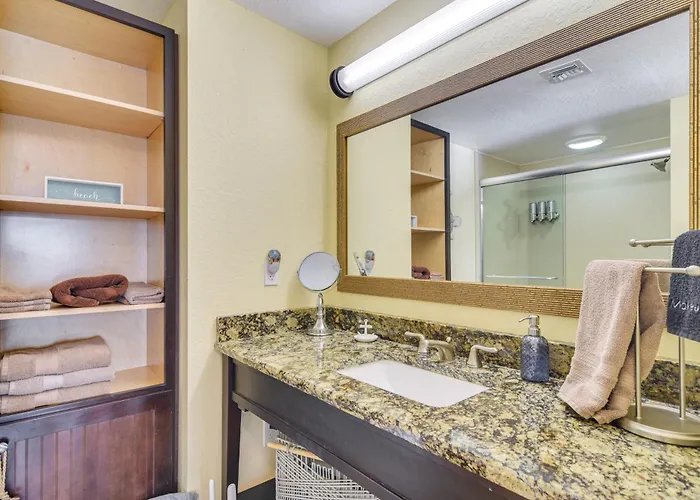 Holiday home Waterfront W/ Water Park, Walk To The Beach! Clearwater Beach